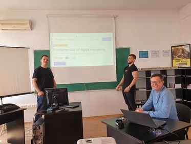 ELDIN ŽUTIĆ I NEDIM PERVIZ u Hunedoari 2022 sa prof. Mariusom Beneom